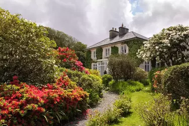 Rosleague Manor
